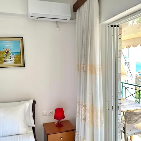 Sophie Apartment Sarande